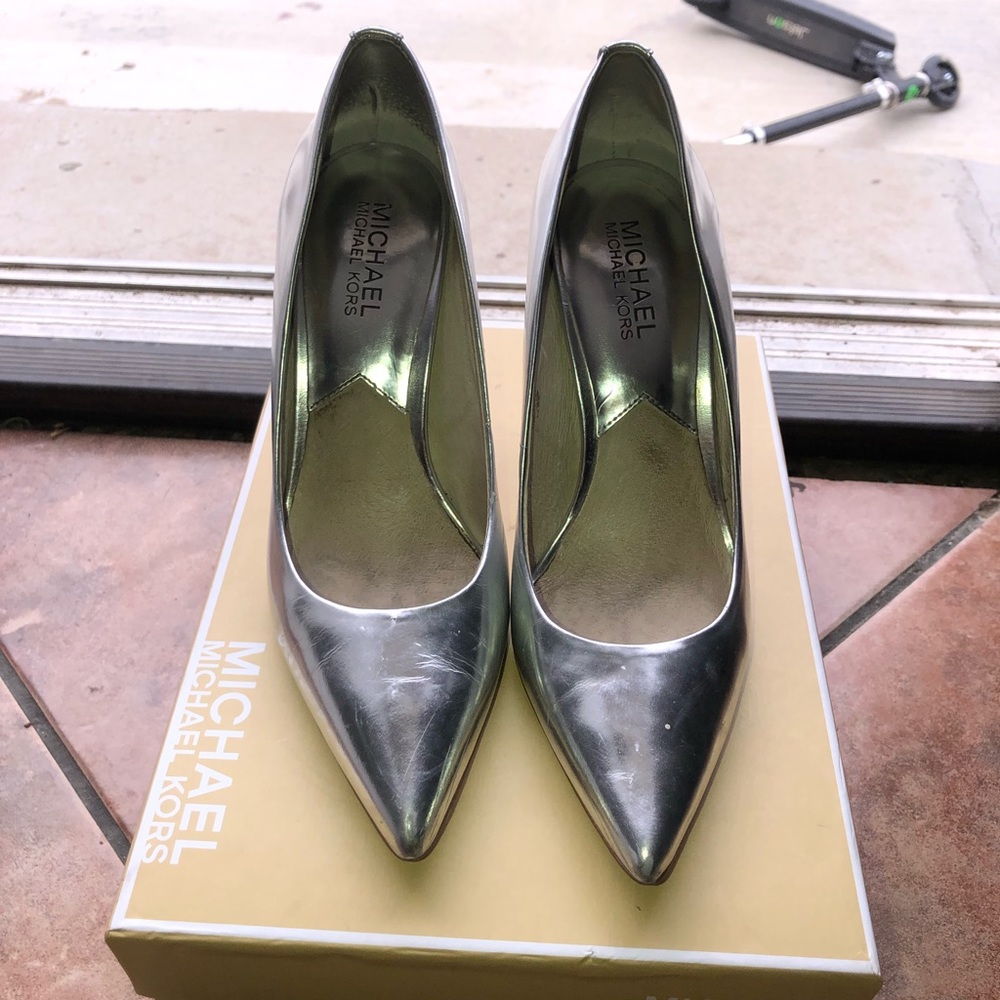 MK shoes - Picture 2 of 2